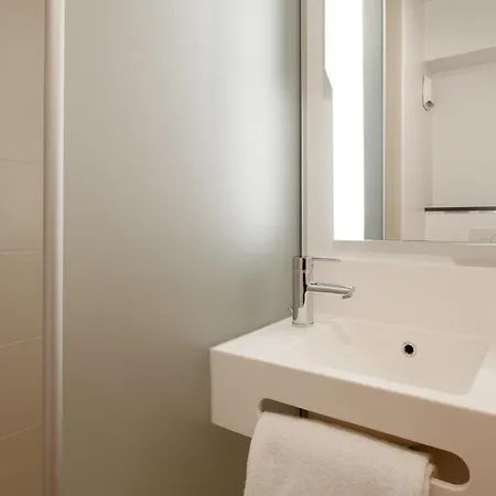 Otel Rueil-malmaison