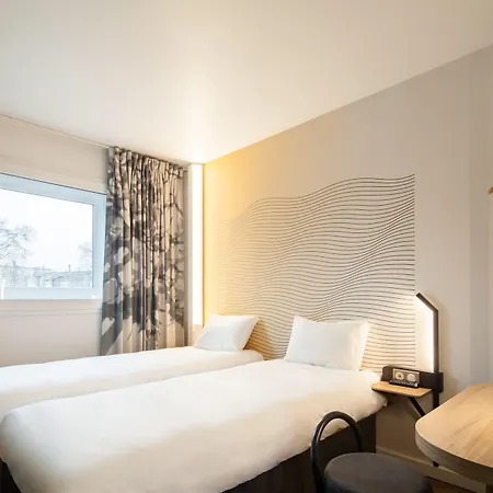 Rueil-malmaison Hotel Nanterre
