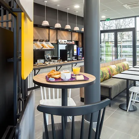 Rueil-malmaison Hotel
