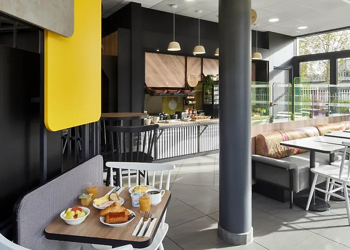 Rueil-malmaison Отель