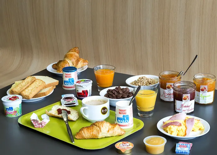 Отель Rueil-malmaison Нантерр